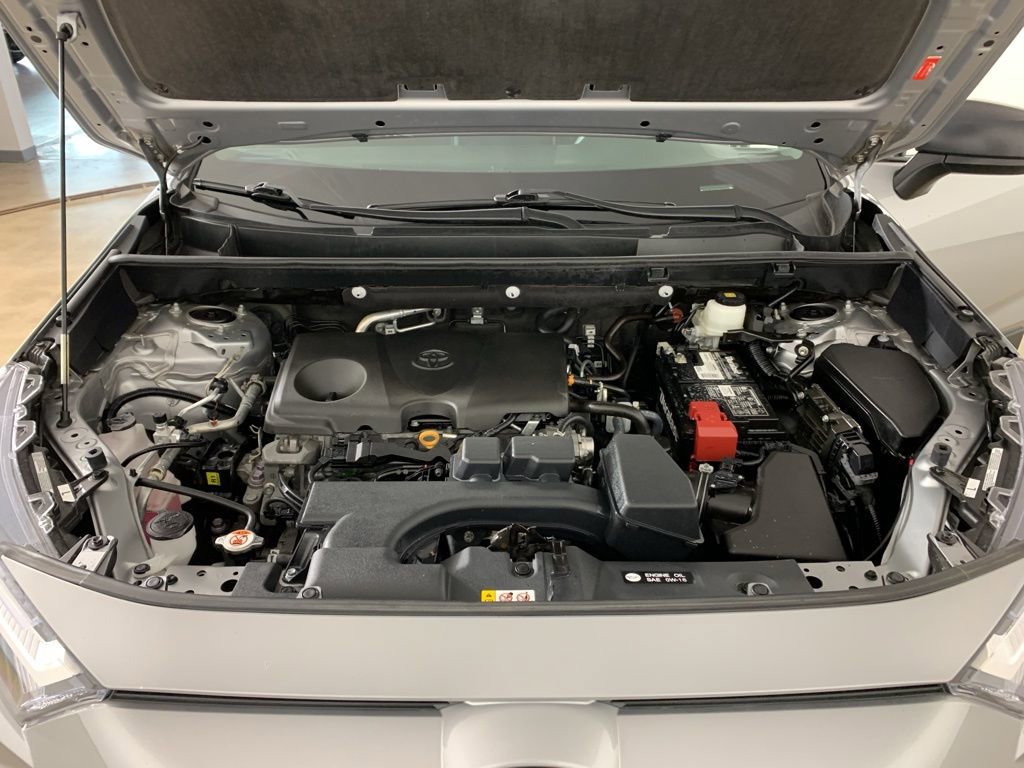 Used 2024 Toyota RAV4 LE image 40