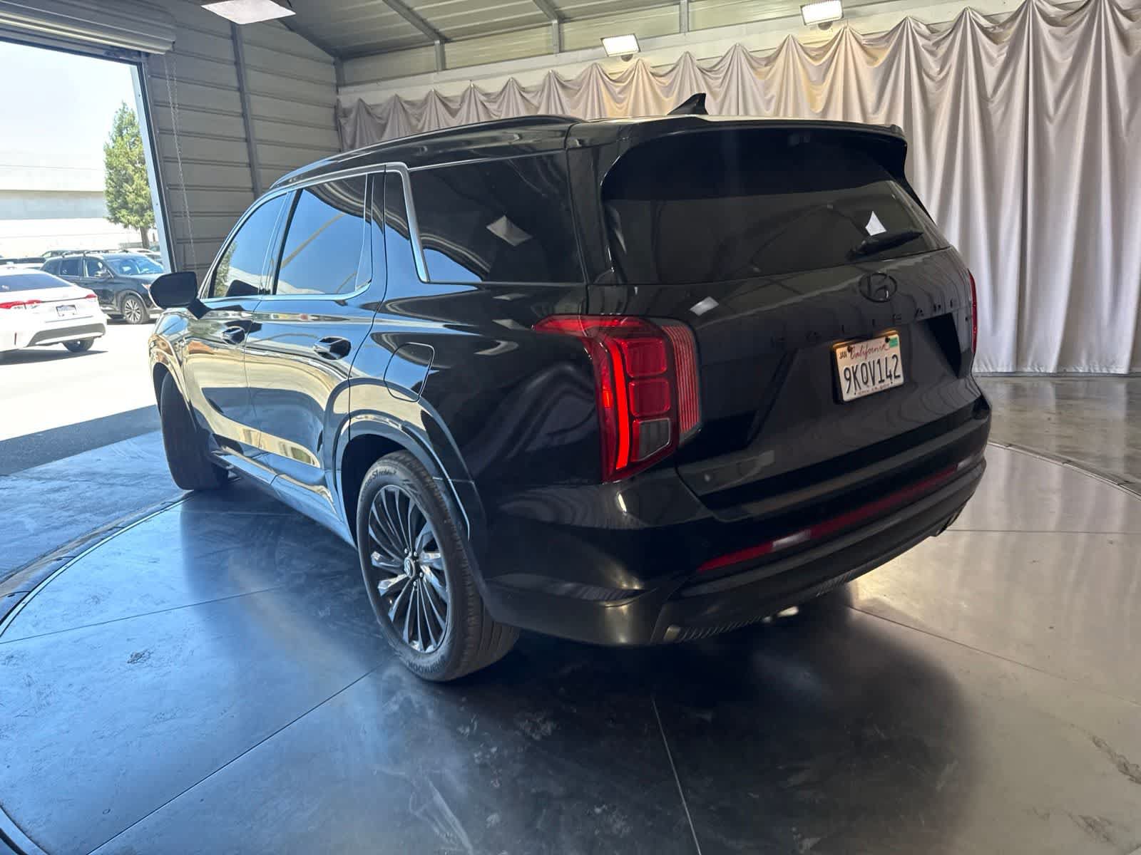 Used 2024 Hyundai Palisade Calligraphy AWD/4WD image 7
