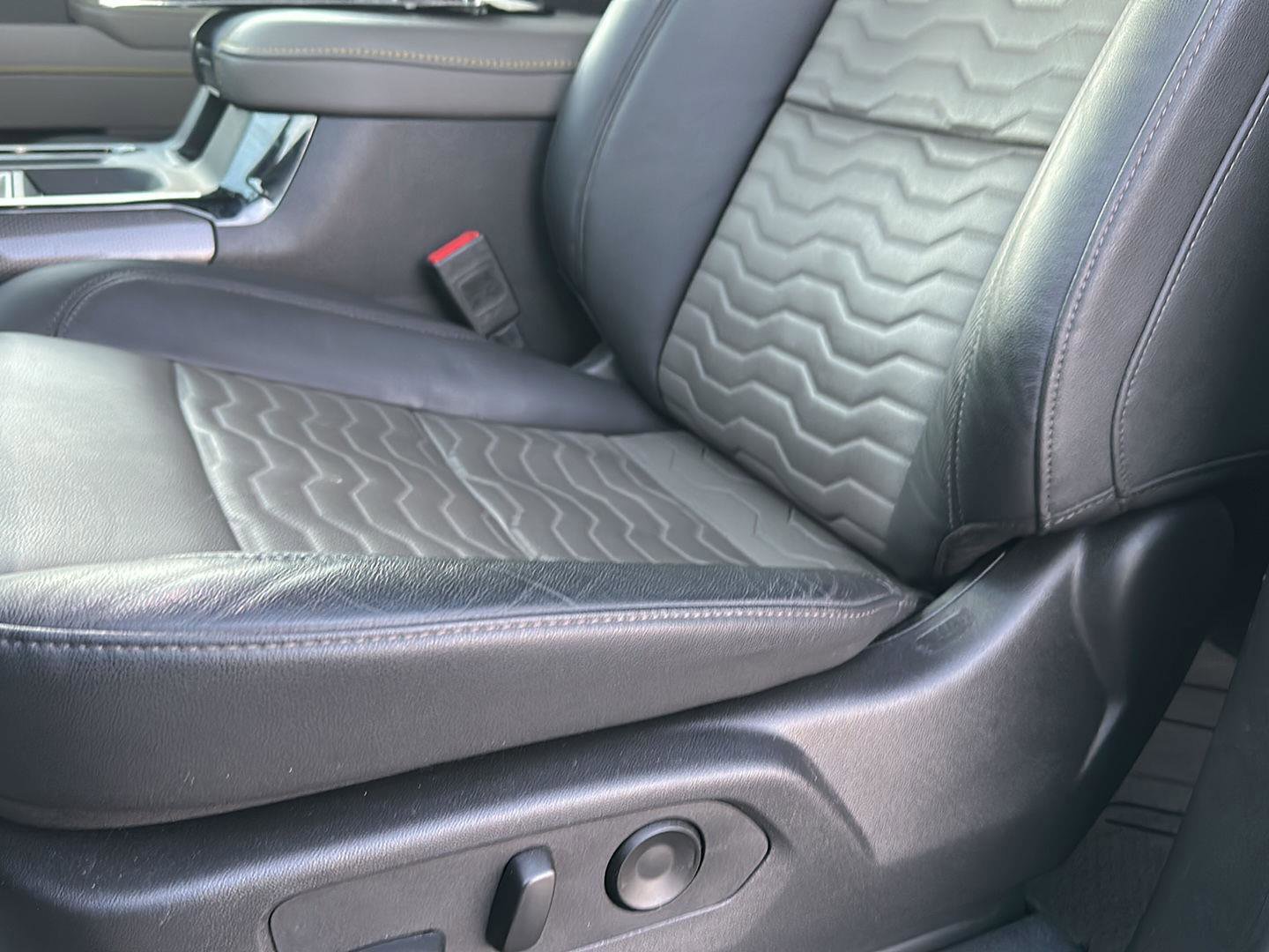 Certified 2025 Chevrolet Silverado 1500 ZR2 w/ Technology Package image 11