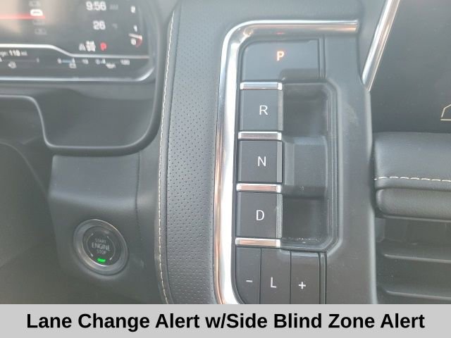 Used 2024 GMC Yukon SLT image 13