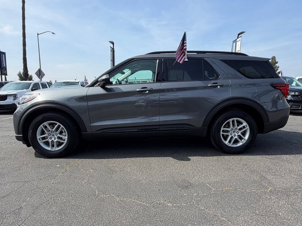 Used 2026 Ford Explorer Active RWD image 10
