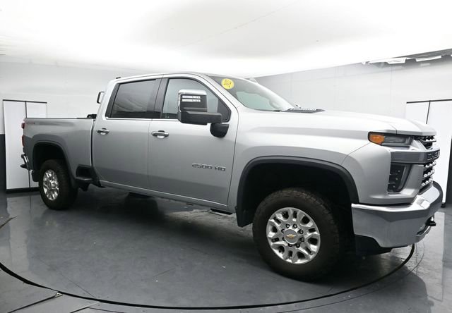 Used 2022 Chevrolet Silverado 2500 LTZ AWD/4WD image 2