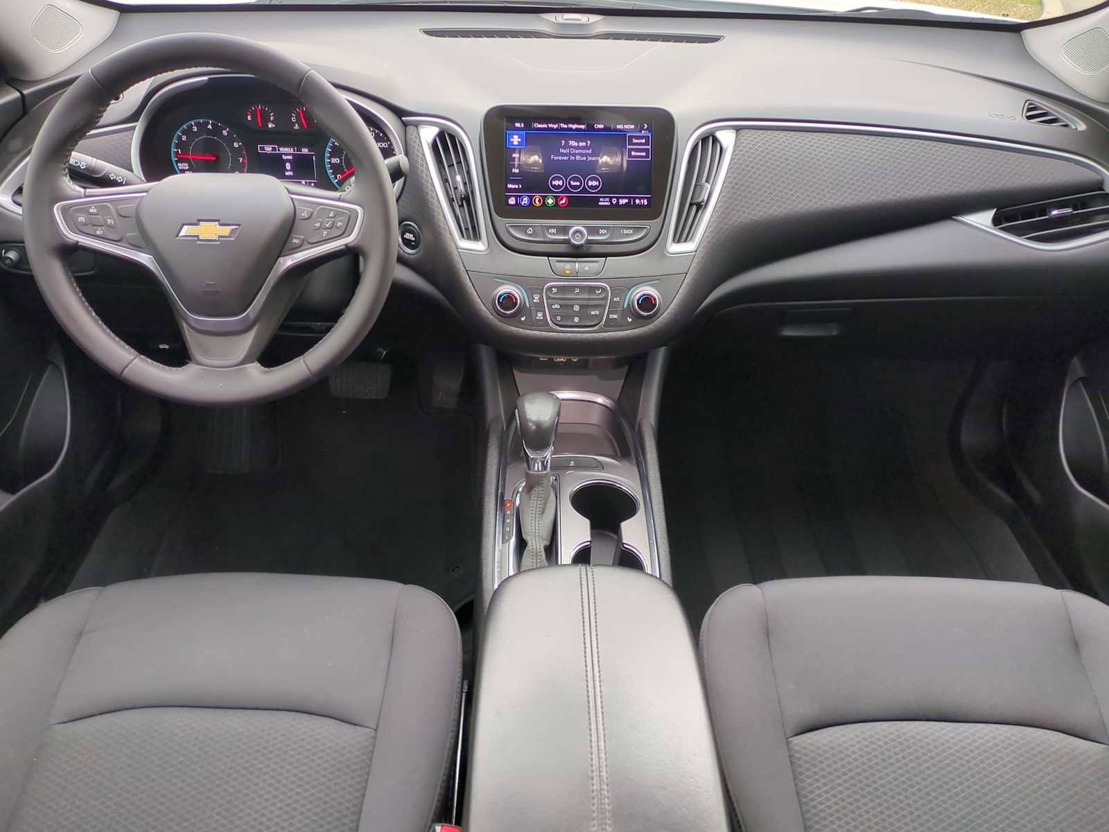 Used 2022 Chevrolet Malibu LT w/ Sport Edition image 20