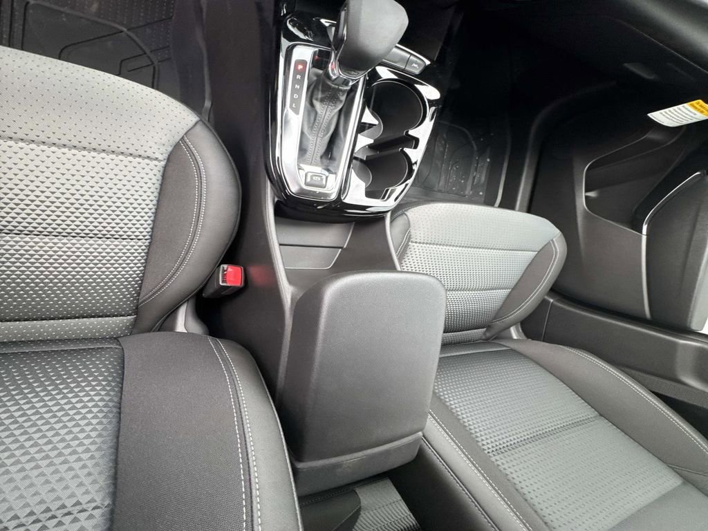 New 2026 Chevrolet Trax LT w/ Driver Confidence Package image 24