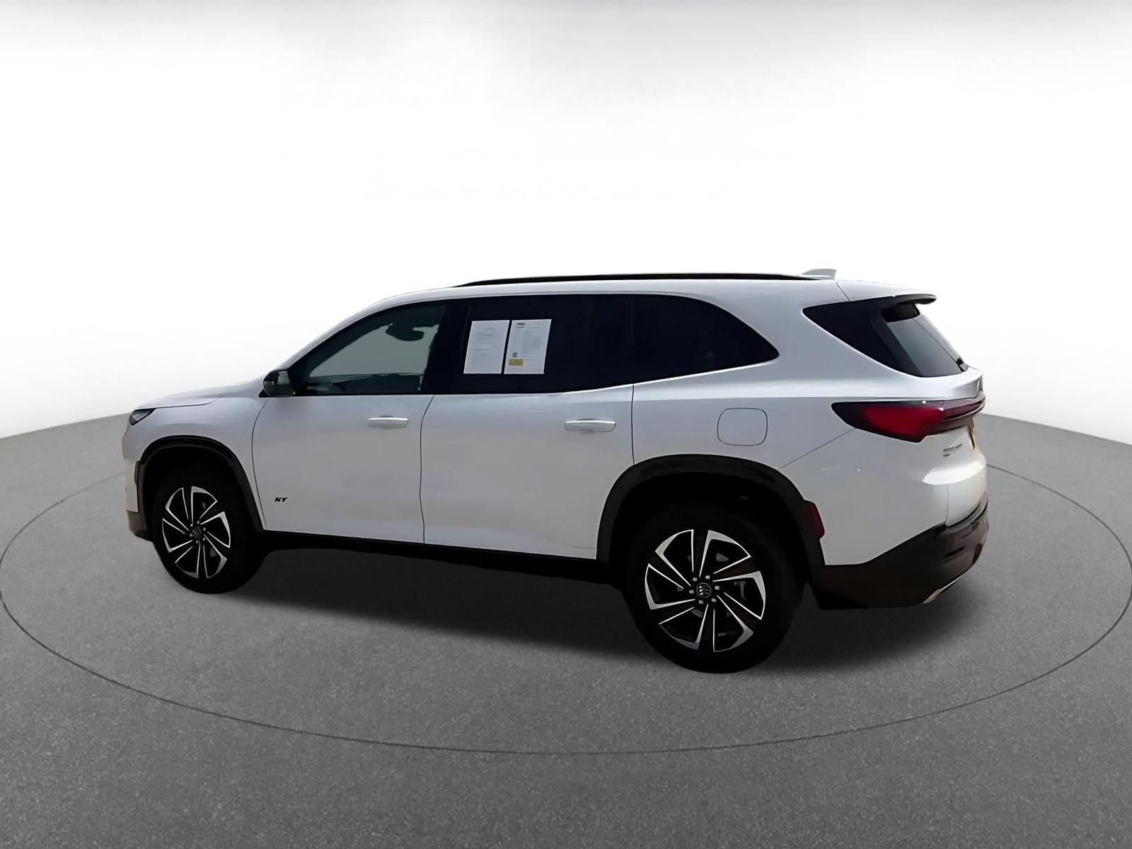 Used 2026 Buick Enclave Sport Touring AWD/4WD image 10