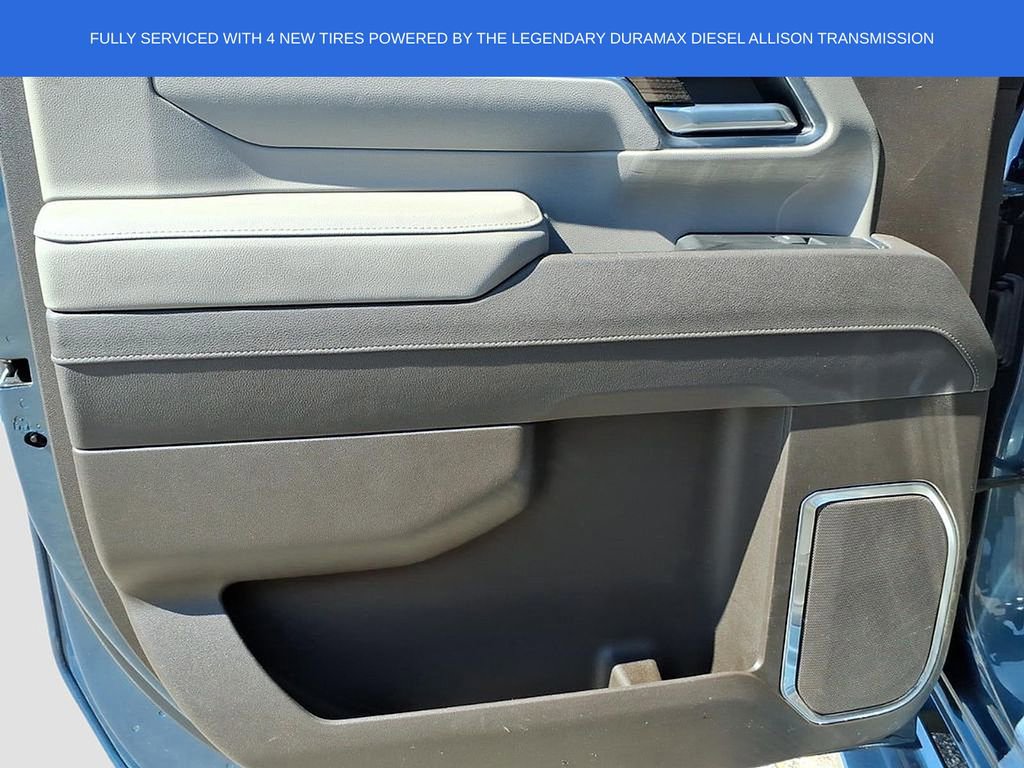 Used 2025 Chevrolet Silverado 2500 LT w/ Convenience Package image 15