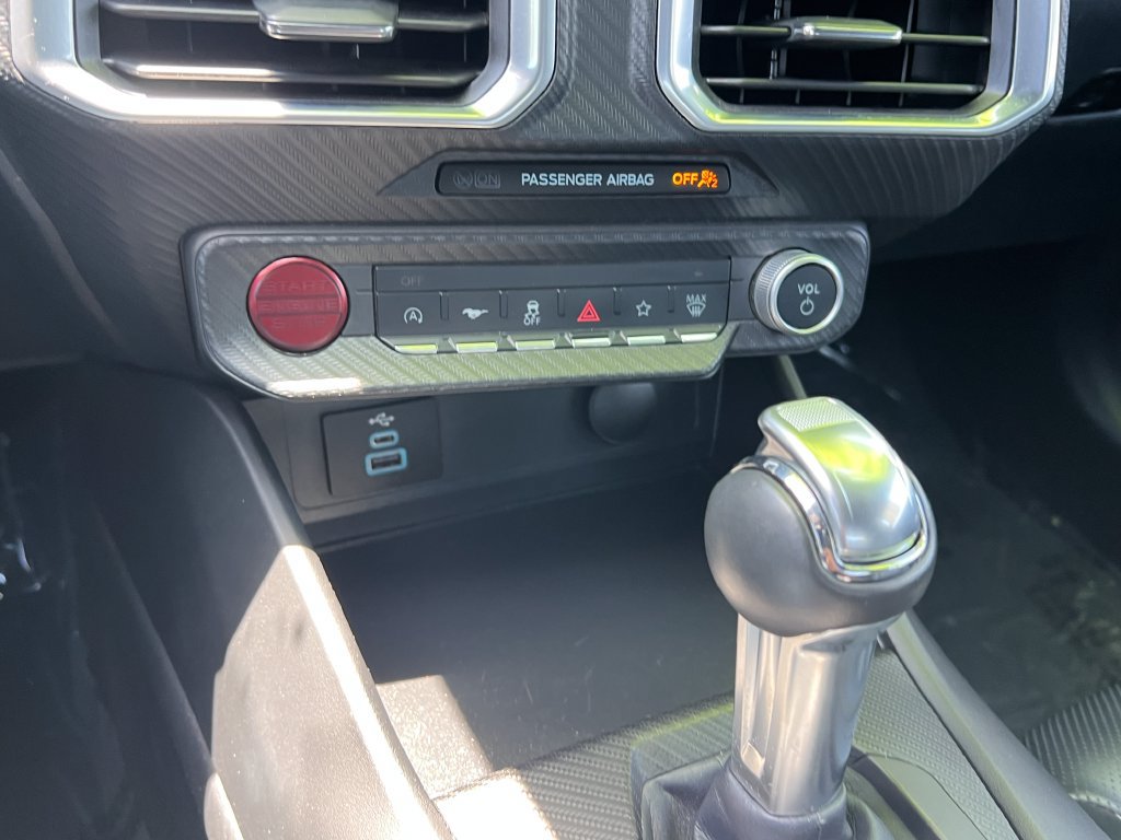 Used 2025 Ford Mustang Premium RWD image 25