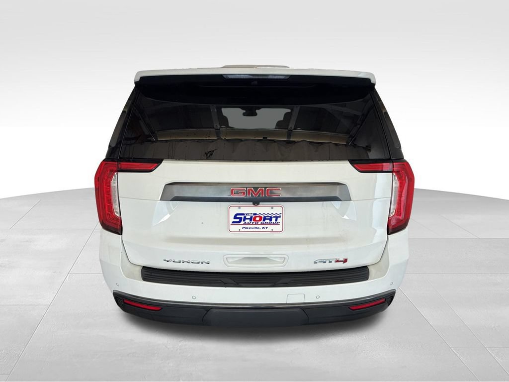 Used 2023 GMC Yukon XL AT4 w/ AT4 Premium Package AWD/4WD image 5