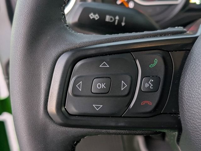 Used 2025 Jeep Gladiator Sport image 23