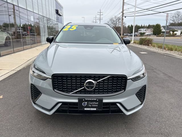Certified 2025 Volvo XC60 B5 Plus image 7