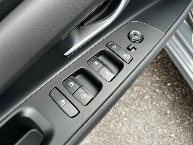 New 2026 Hyundai Elantra Blue image 11