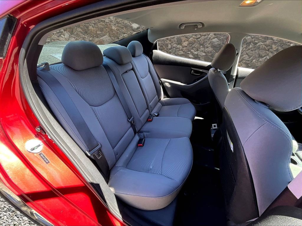 Used 2016 Hyundai Elantra SE w/ Option Group 02 image 24