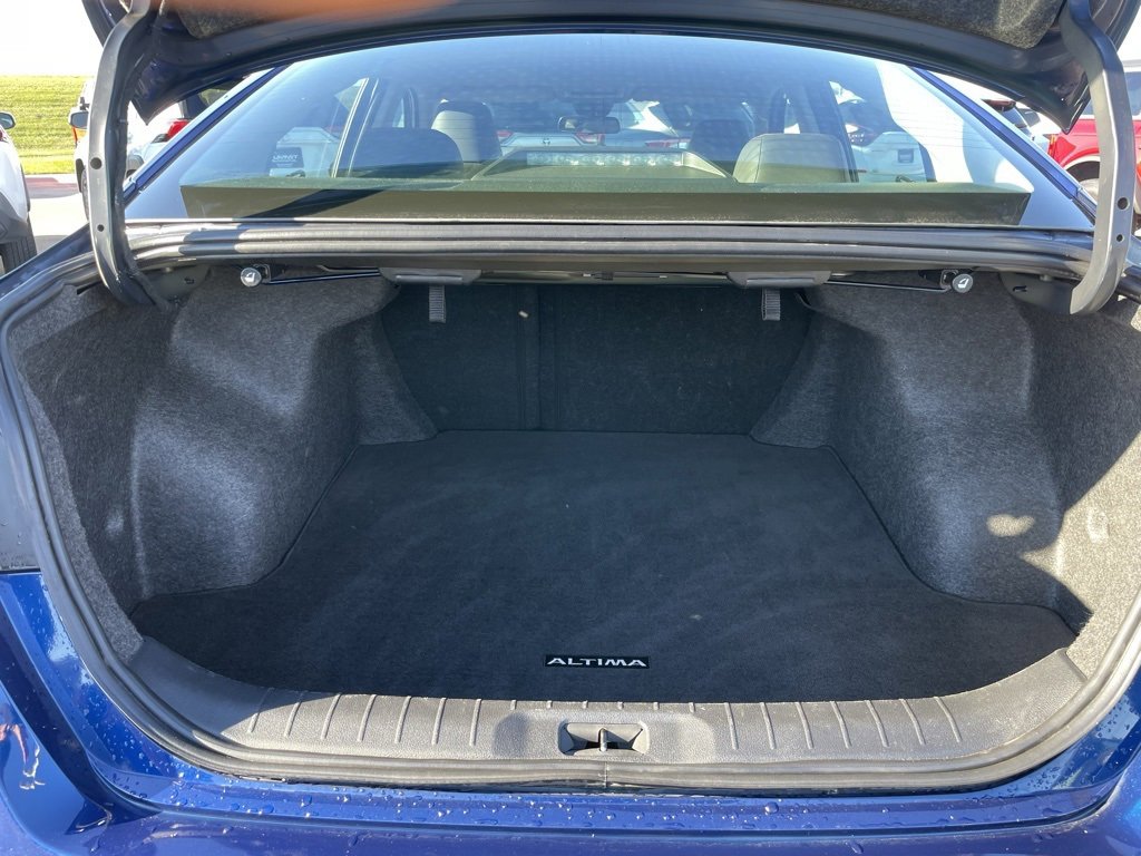 Used 2024 Nissan Altima 2.5 SR image 30