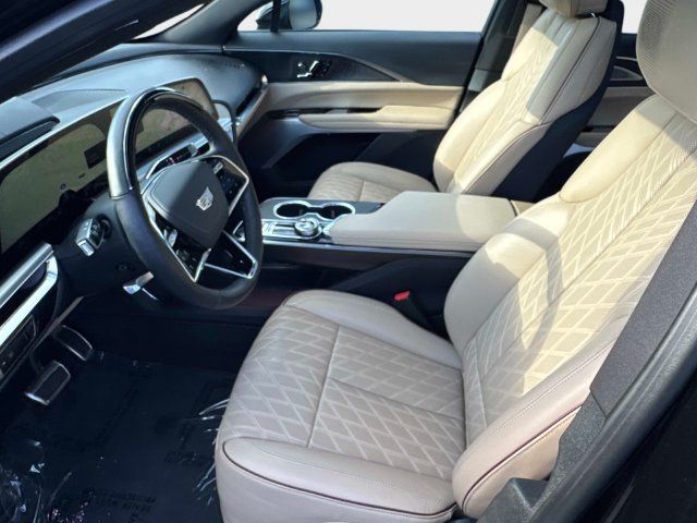 Certified 2026 Cadillac Lyriq Signature Luxury w/ Nappa Leather Package AWD/4WD image 19