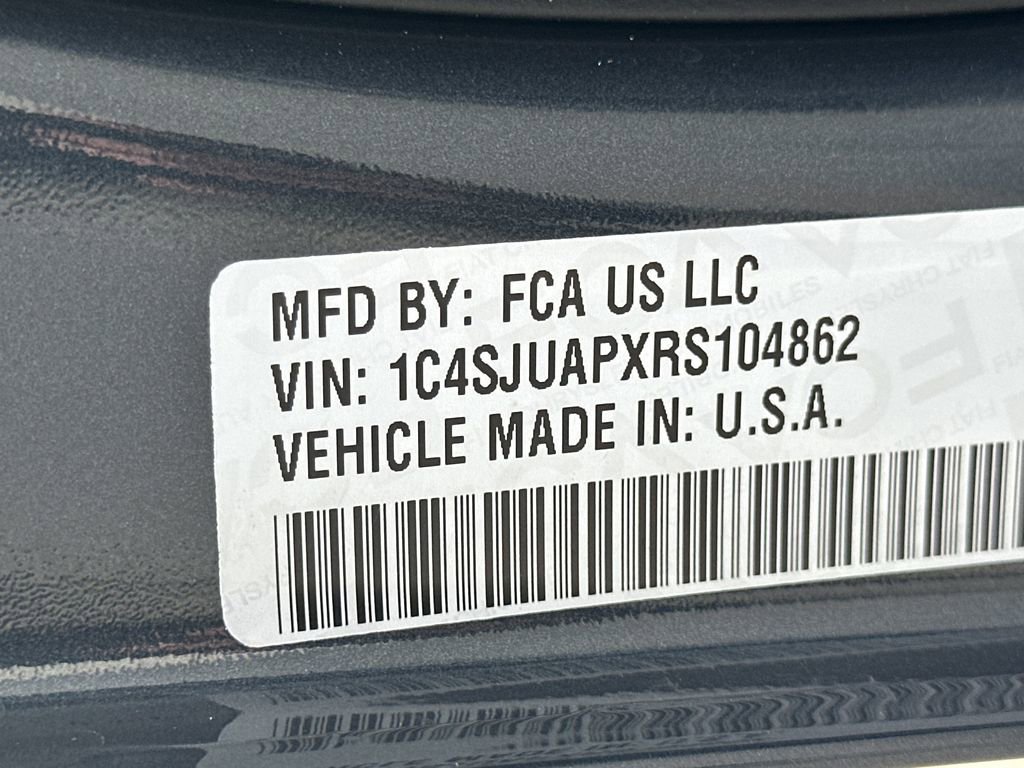 Used 2024 Jeep Wagoneer 2WD w/ Premium Group I image 35