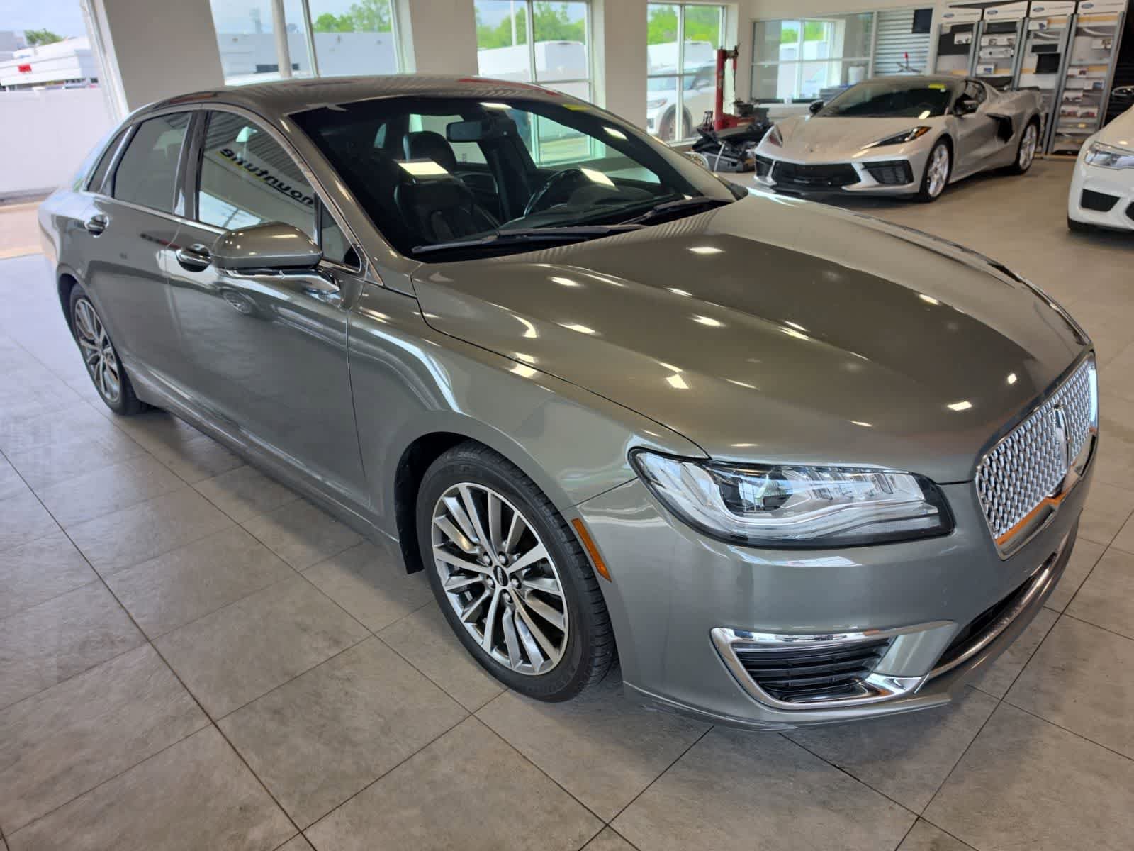 Used 2017 Lincoln MKZ Select AWD/4WD image 5