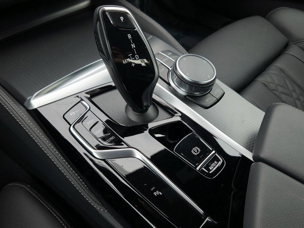 Used 2023 BMW 540i 540i w/ M Sport Package image 14