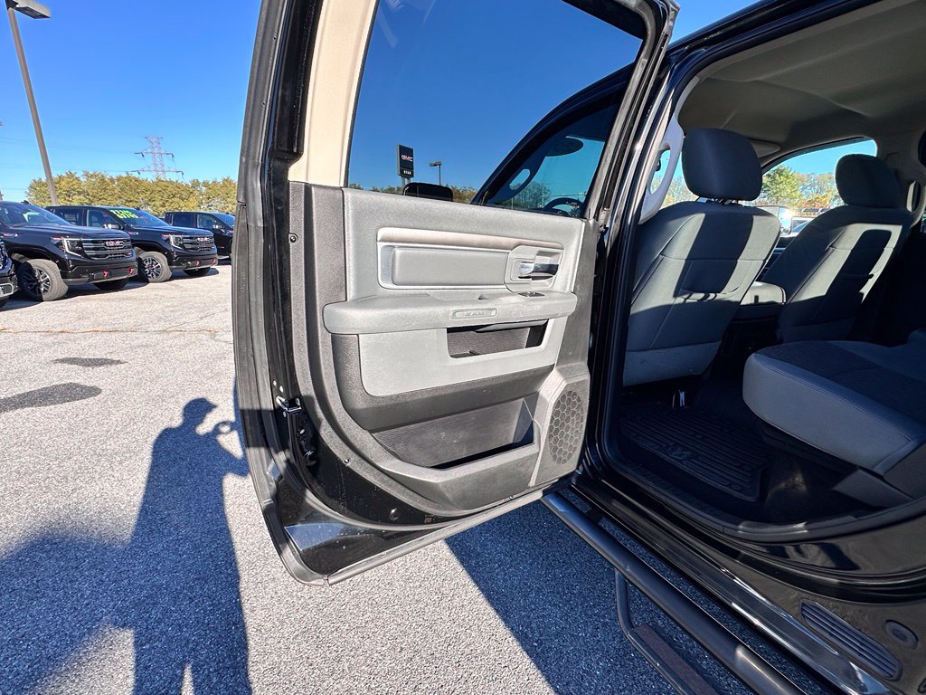 Used 2014 RAM 2500 Big Horn AWD/4WD image 25