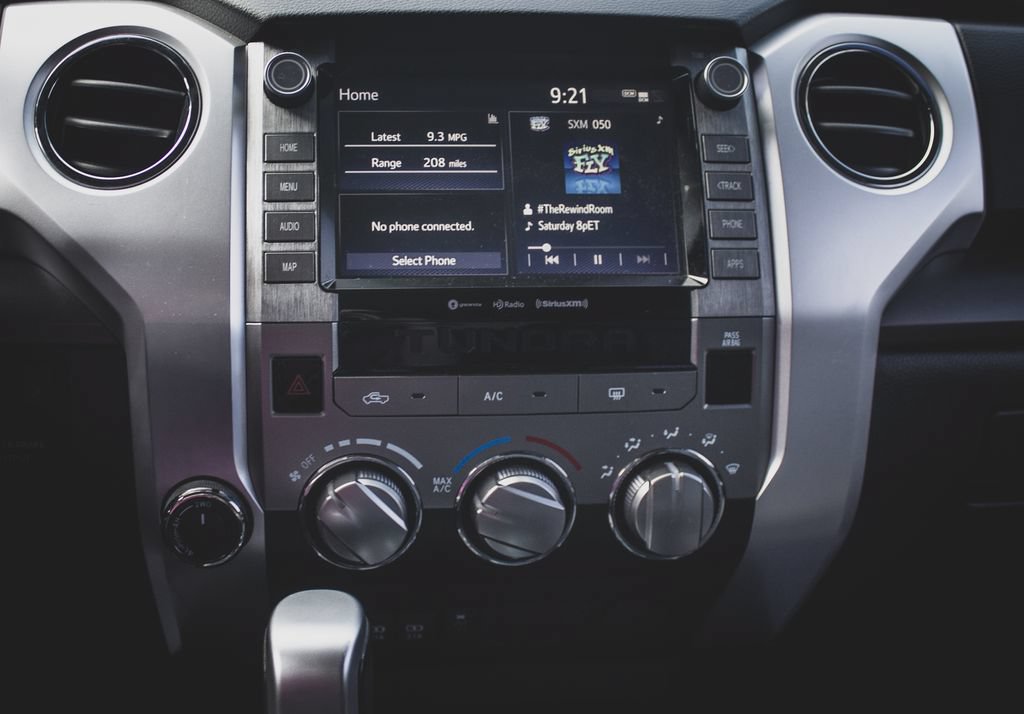 Used 2021 Toyota Tundra SR5 w/ SX Package AWD/4WD image 15