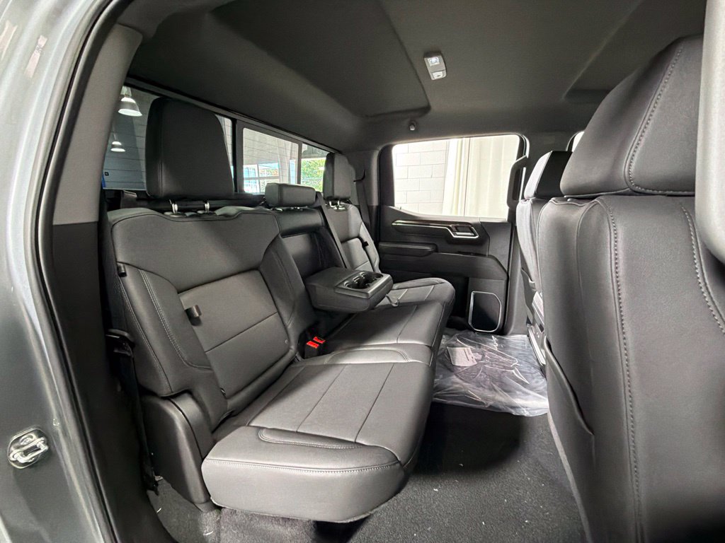 New 2026 Chevrolet Silverado 1500 RST w/ Convenience Package II AWD/4WD image 31