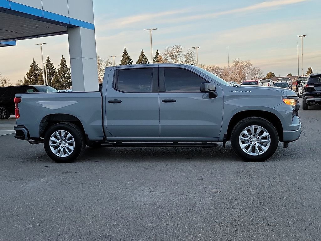 Used 2024 Chevrolet Silverado 1500 Custom image 12