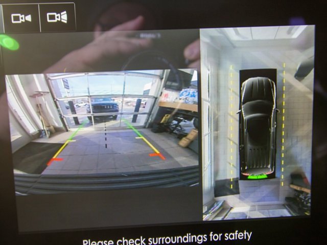 Used 2018 Lincoln Navigator Reserve w/ Technology Package image 15