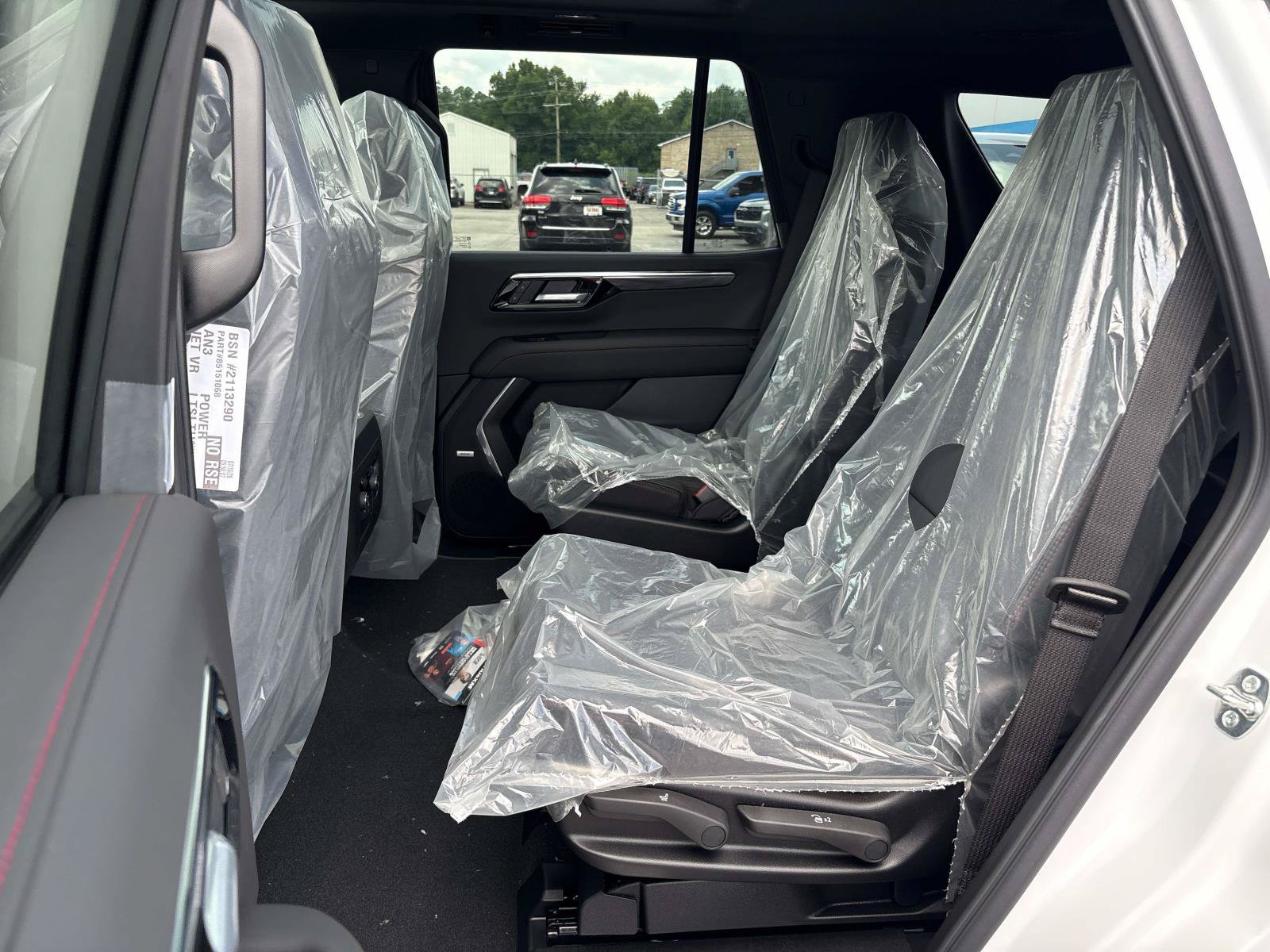 New 2026 Chevrolet Tahoe RST w/ RST Capability Package AWD/4WD image 9