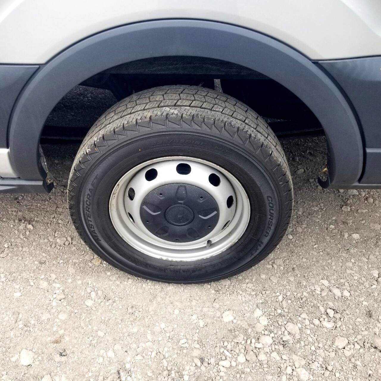 Used 2016 Ford Transit 250 130 Low Roof image 17