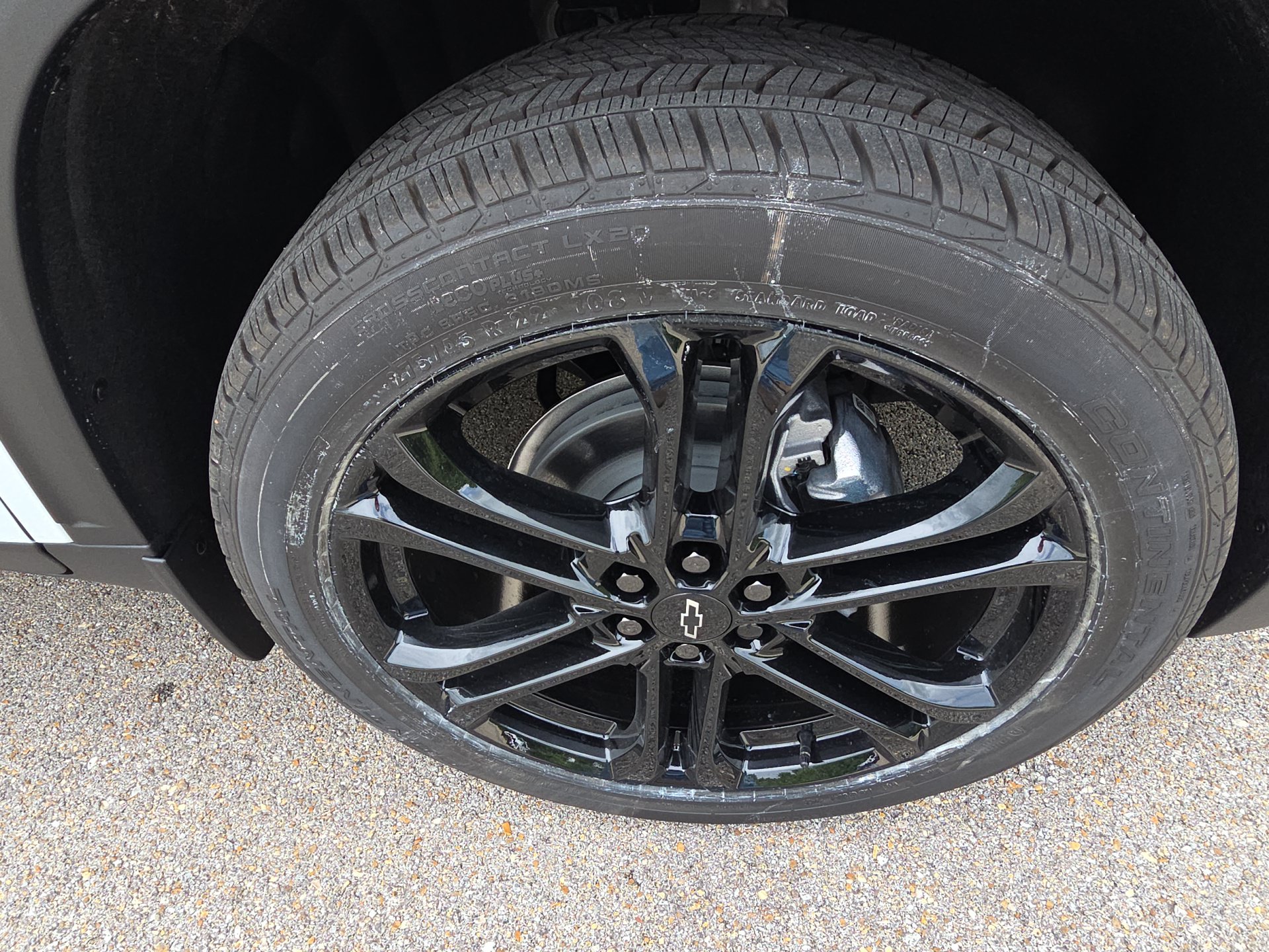 New 2026 Chevrolet Traverse LT w/ Enhanced Driving Package FWD image 10