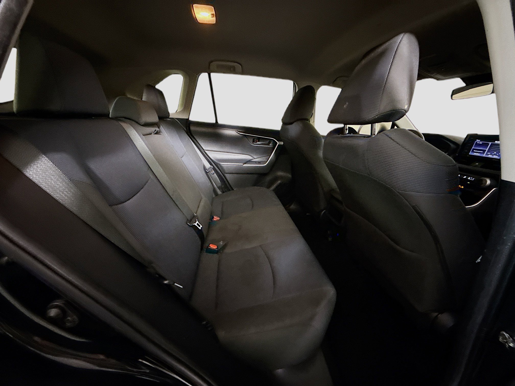 Used 2020 Toyota RAV4 LE image 26