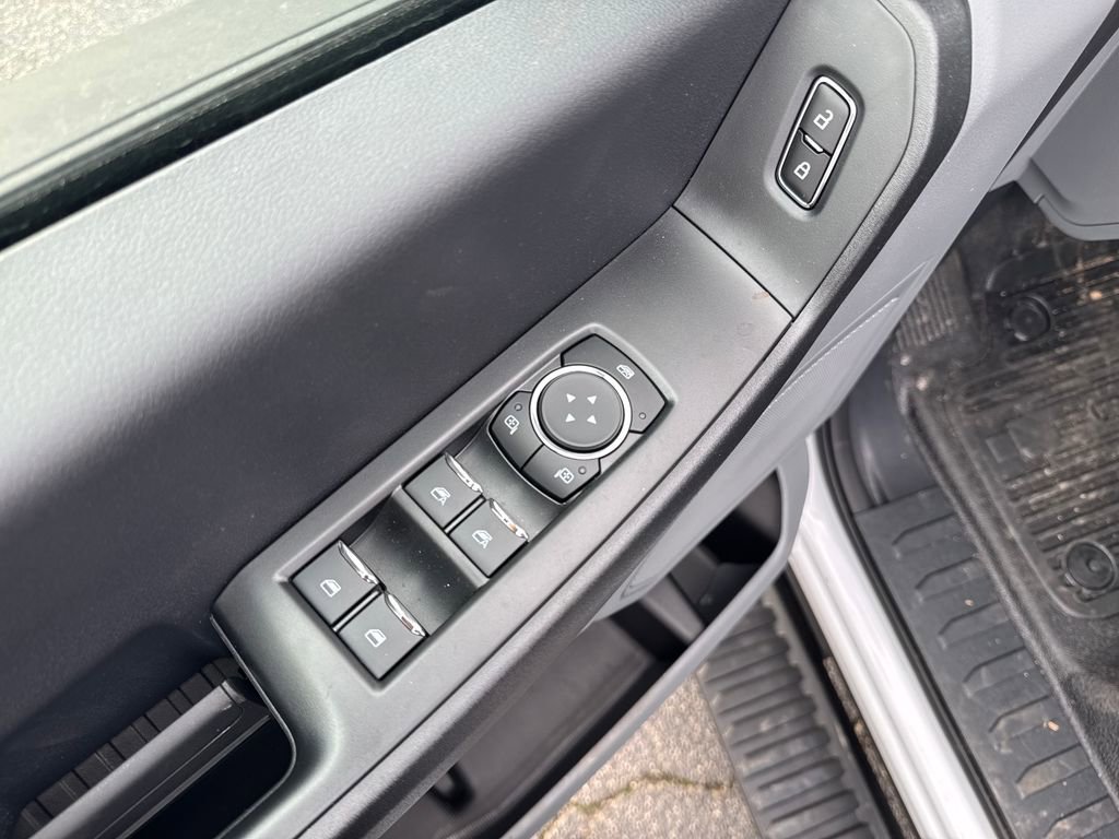New 2026 Ford F250 XL w/ XL Chrome Package image 10