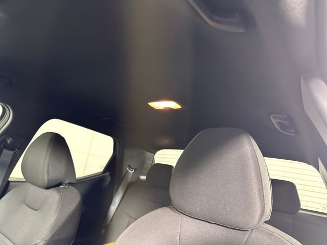 Certified 2024 Hyundai Santa Cruz SEL image 12