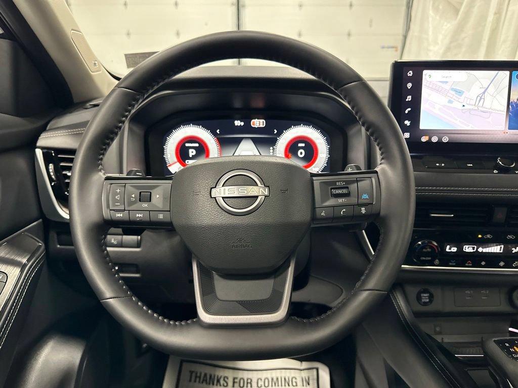 Used 2026 Nissan Rogue Platinum w/ Platinum Premium Package AWD/4WD image 18
