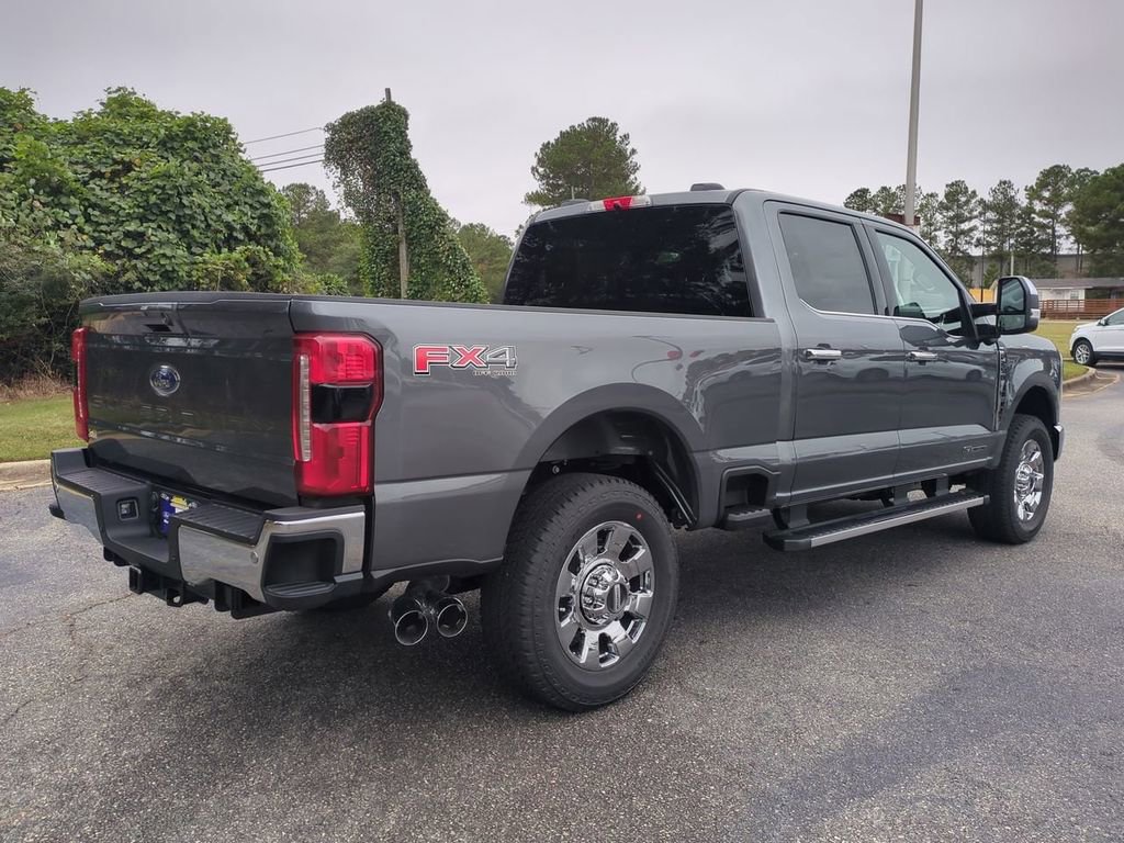 New 2026 Ford F350 Lariat w/ Chrome Package image 4