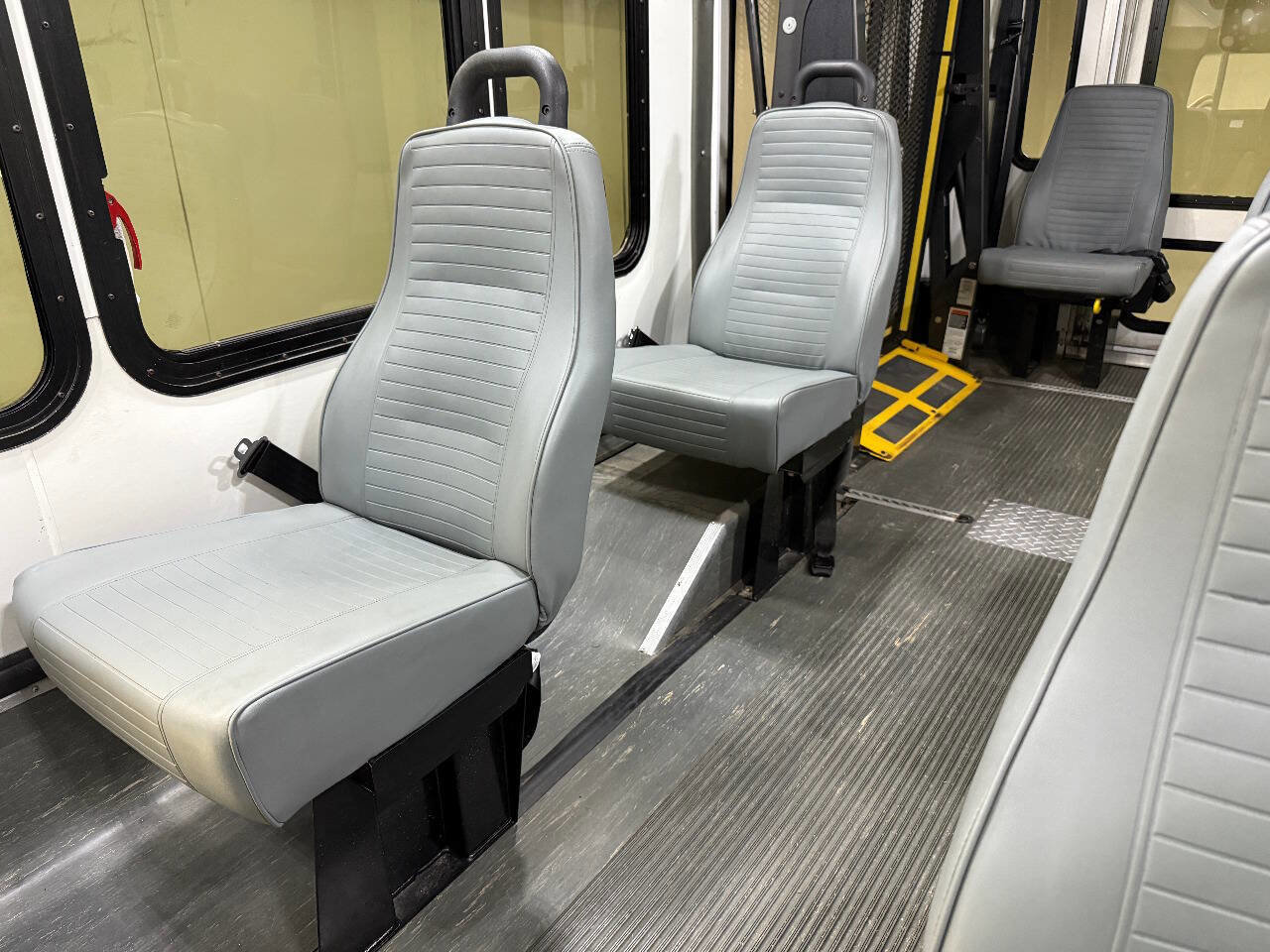 Used 2016 Ford E-350 and Econoline 350 Super Duty w/ Shuttle Bus Prep Package image 71