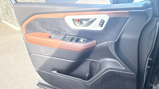 New 2026 Subaru Forester Touring AWD/4WD image 14