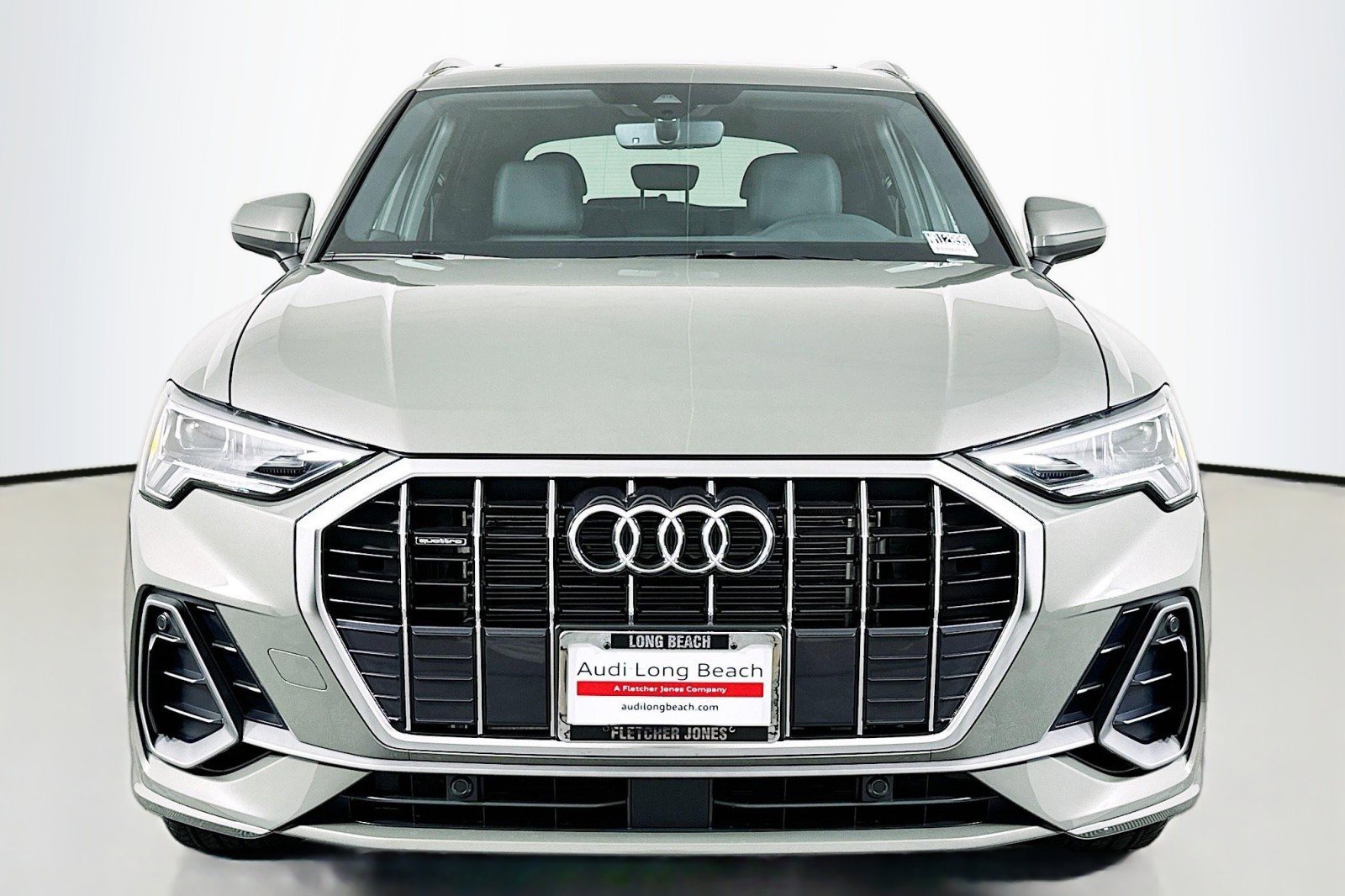 New 2025 Audi Q3 2.0T Premium image 2