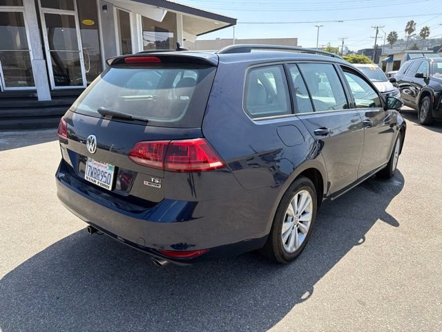 Used 2017 Volkswagen Golf S AWD/4WD image 7
