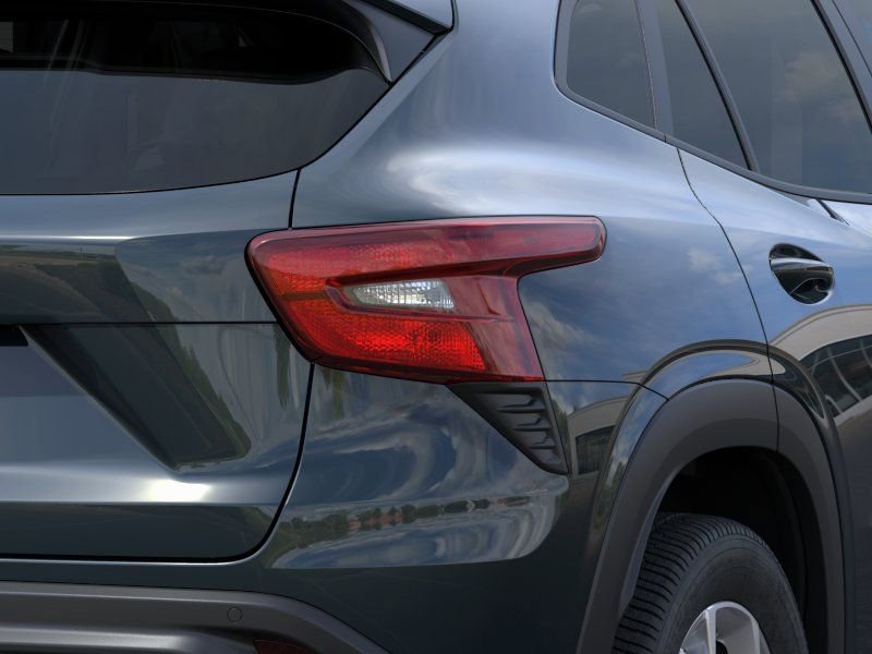 New 2026 Chevrolet Trax LS w/ LS Convenience Package FWD image 12
