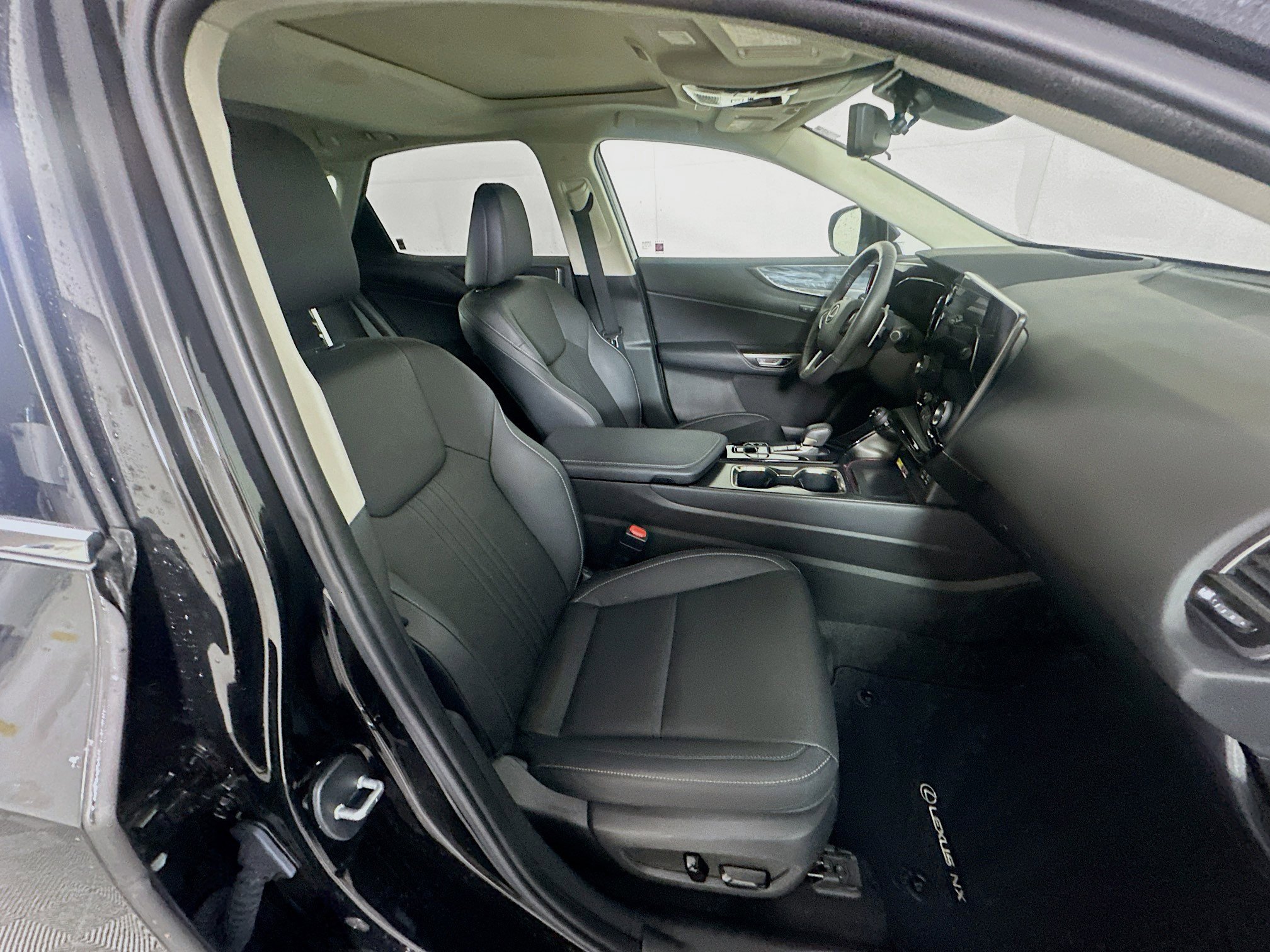 Used 2024 Lexus NX 350 AWD w/ Vision Package image 30