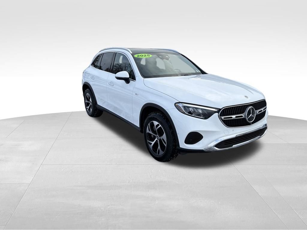 Certified 2025 Mercedes-Benz GLC 350e image 8