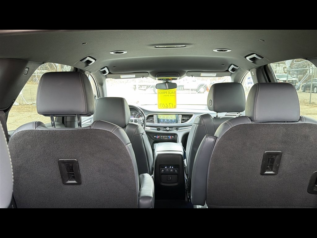 Used 2023 Buick Enclave Essence FWD image 28