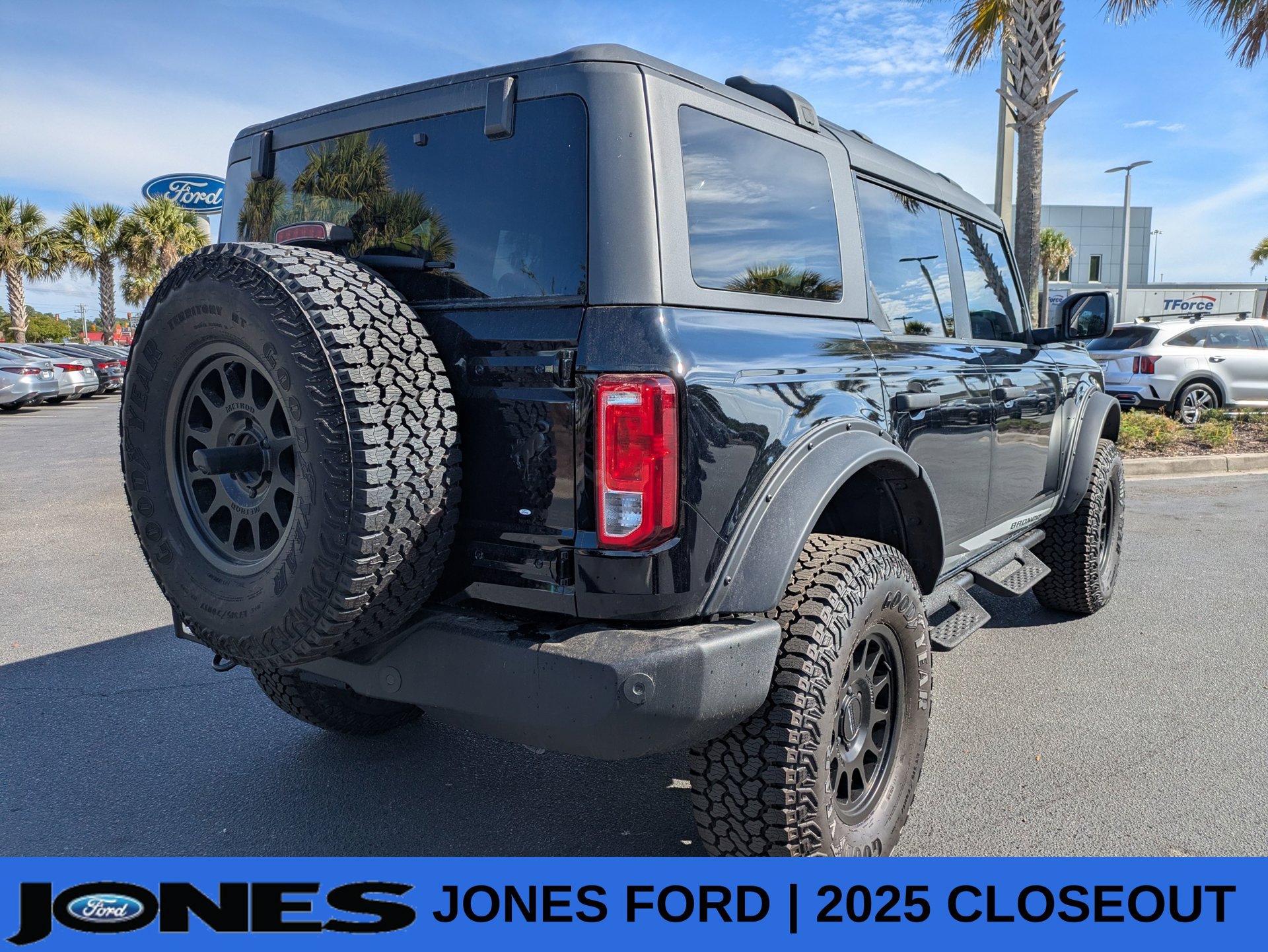 New 2025 Ford Bronco Big Bend AWD/4WD image 5