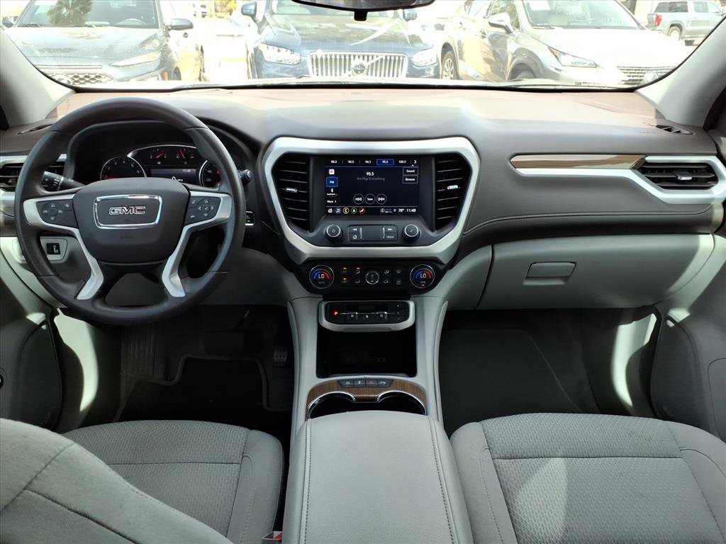 Used 2023 GMC Acadia SLE w/ Driver Convenience Package image 17