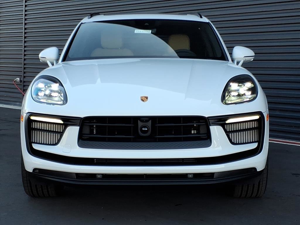 New 2026 Porsche Macan S image 34