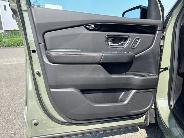 Used 2026 Honda Pilot TrailSport image 17