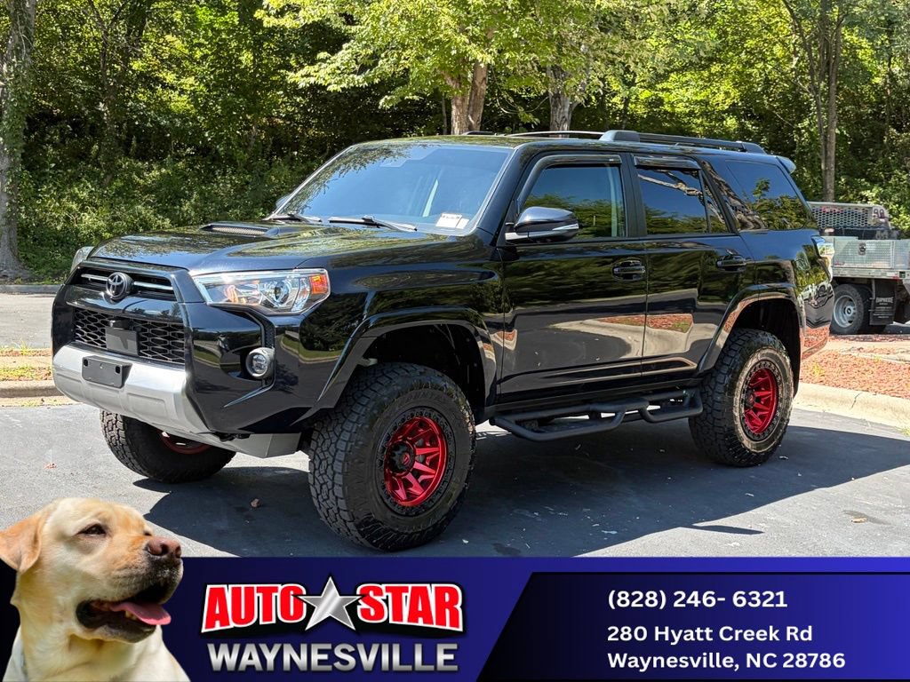 Used 2024 Toyota 4Runner TRD Off-Road Premium w/ 4Runner Black Package (TMS) AWD/4WD image 7