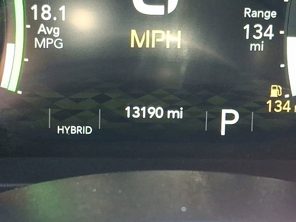 Used 2025 Jeep Wrangler Unlimited Sahara image 19