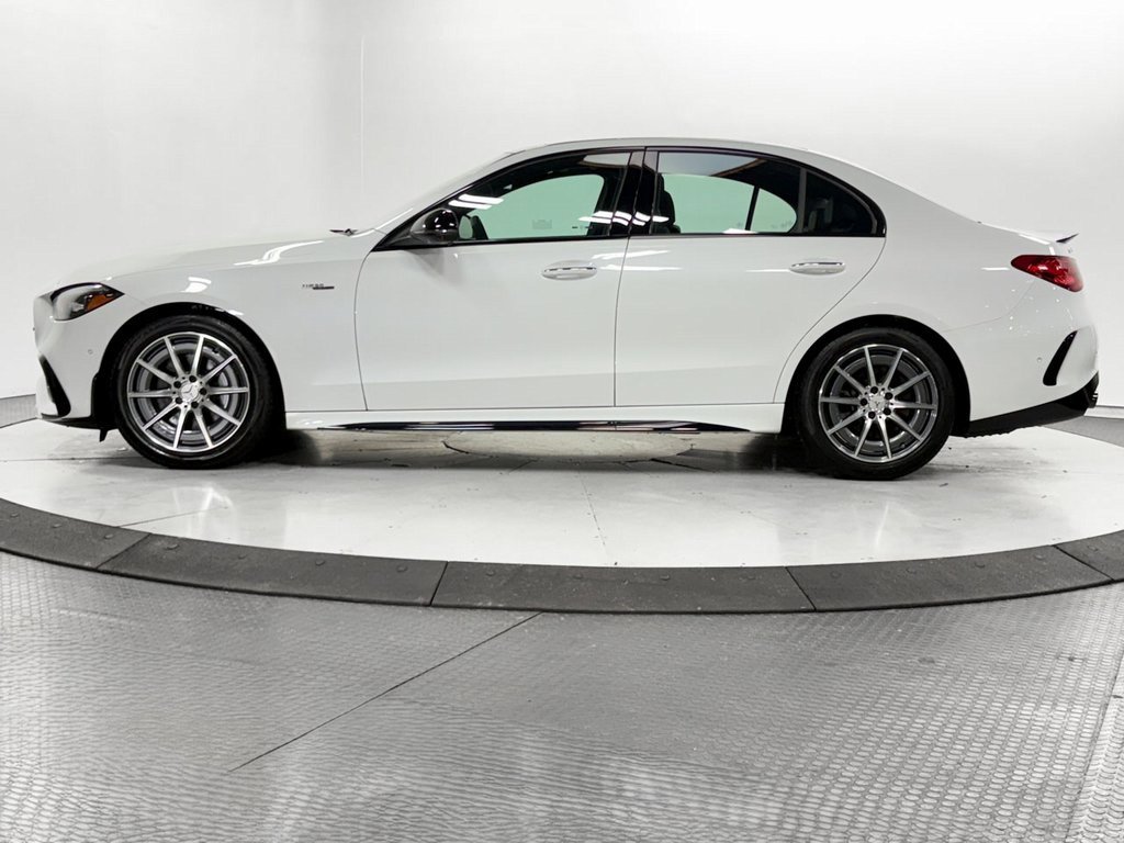 Used 2023 Mercedes-Benz C 43 AMG 4MATIC Sedan image 4