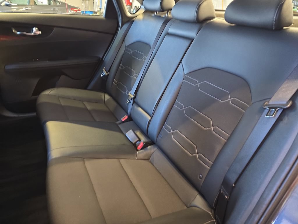 Used 2021 Kia Forte GT-Line w/ GT-Line Premium Package FWD image 14